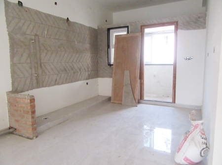 4) Li id 391 - East facing Flat Kitchen.jpg